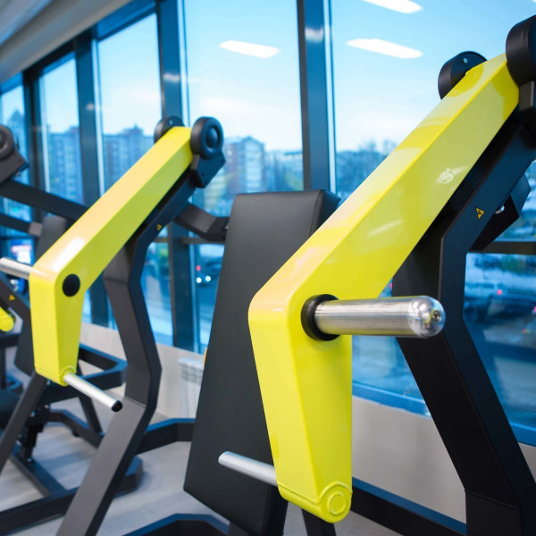 D-915 Наклонный жим от груди (Incline Chest Press)