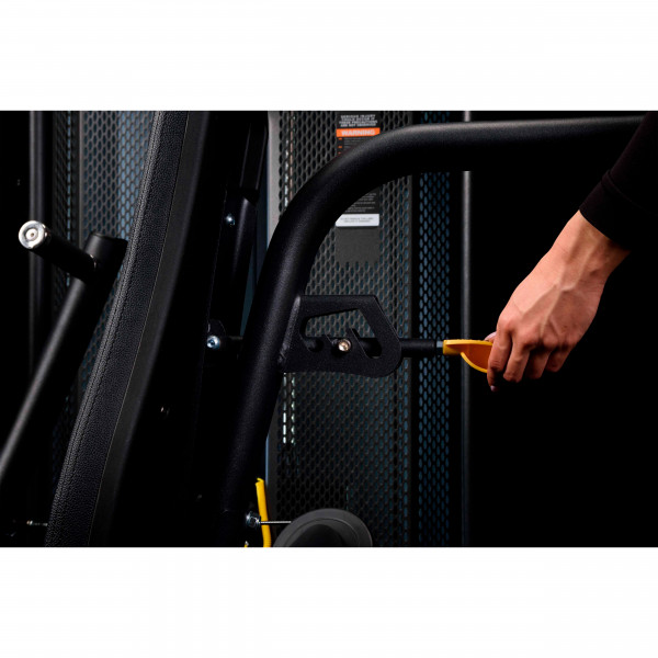 E-7008 Жим от груди вертикальный (Vertical Press). Стек 135 кг.