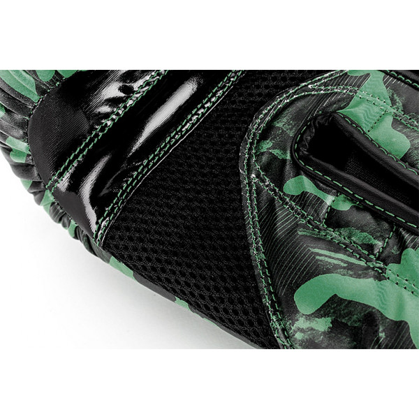 UFC PRO  Перчатки для бокса CAMO NIGHT VISION - S/M