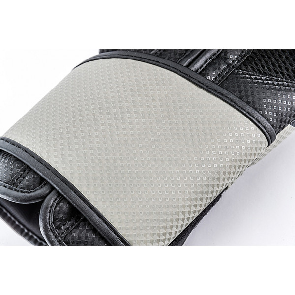 UFC PRO Performance Rush 14 Oz - черные