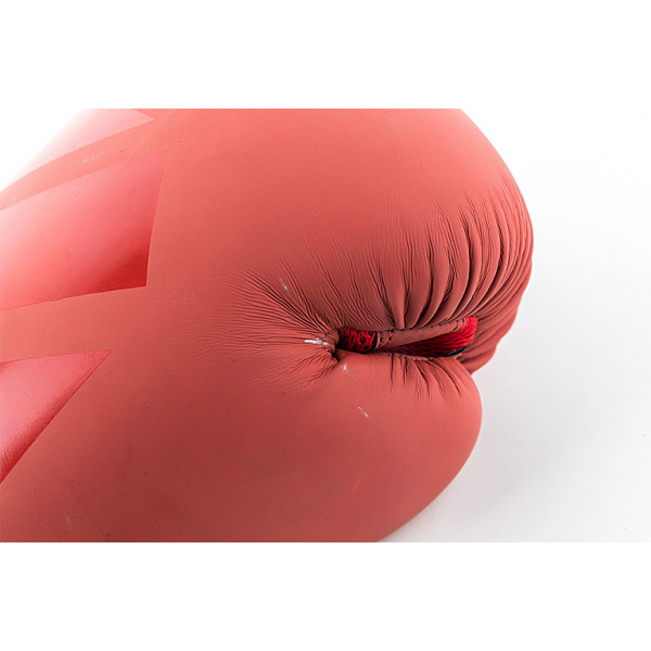 UFC Tonal Boxing 16Oz - красные