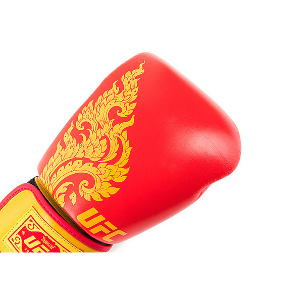 UFC Premium  True Thai Перчатки для бокса (красные)