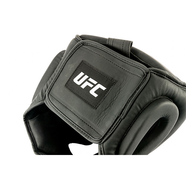 UFC PRO Tonal Боксерский шлем черный, размер S