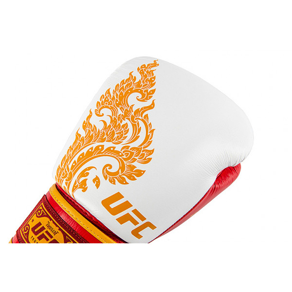 UFC Premium  True Thai белые/красные, размер 12Oz
