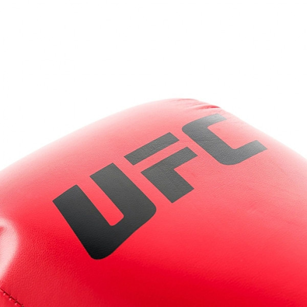 UFC Pro Fitness  Перчатки тренировочные для спарринга красные - 6 Oz