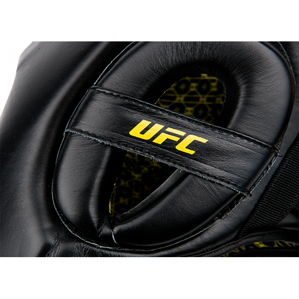 UFC Шлем с защитой щек на шнуровке